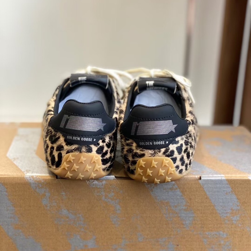 Golden Goose Leopard Print Sneakers - Picture 5 of 7